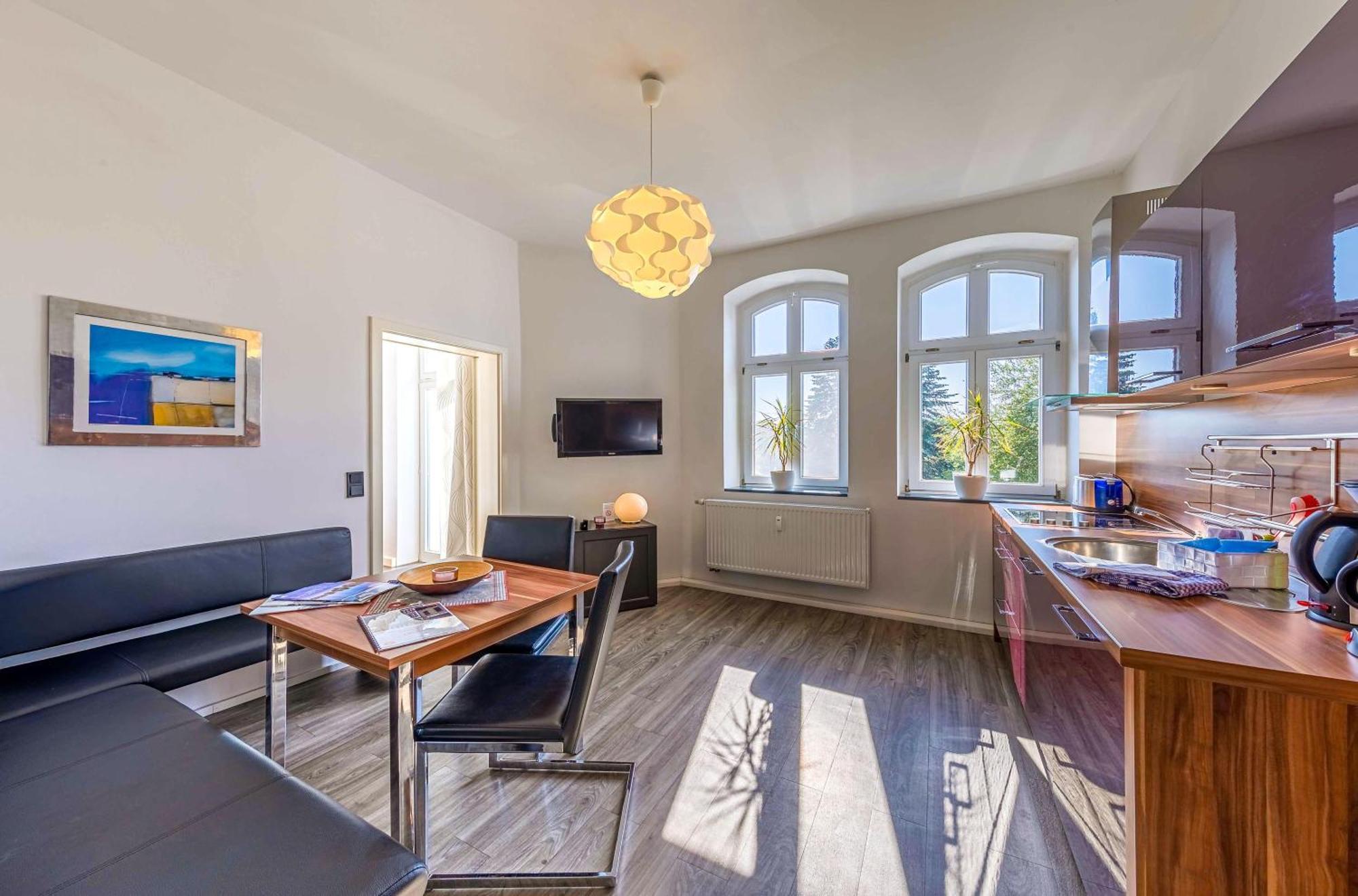 Altstadtapartment Carli- Komfortable Ferienwohnung Im Herzen Von Waren Ngoại thất bức ảnh